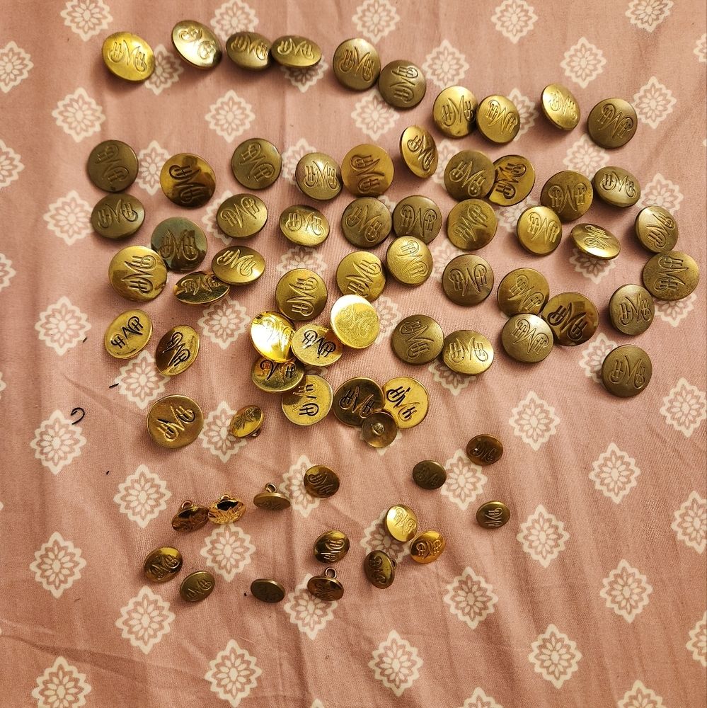 Lot of brass buttons.